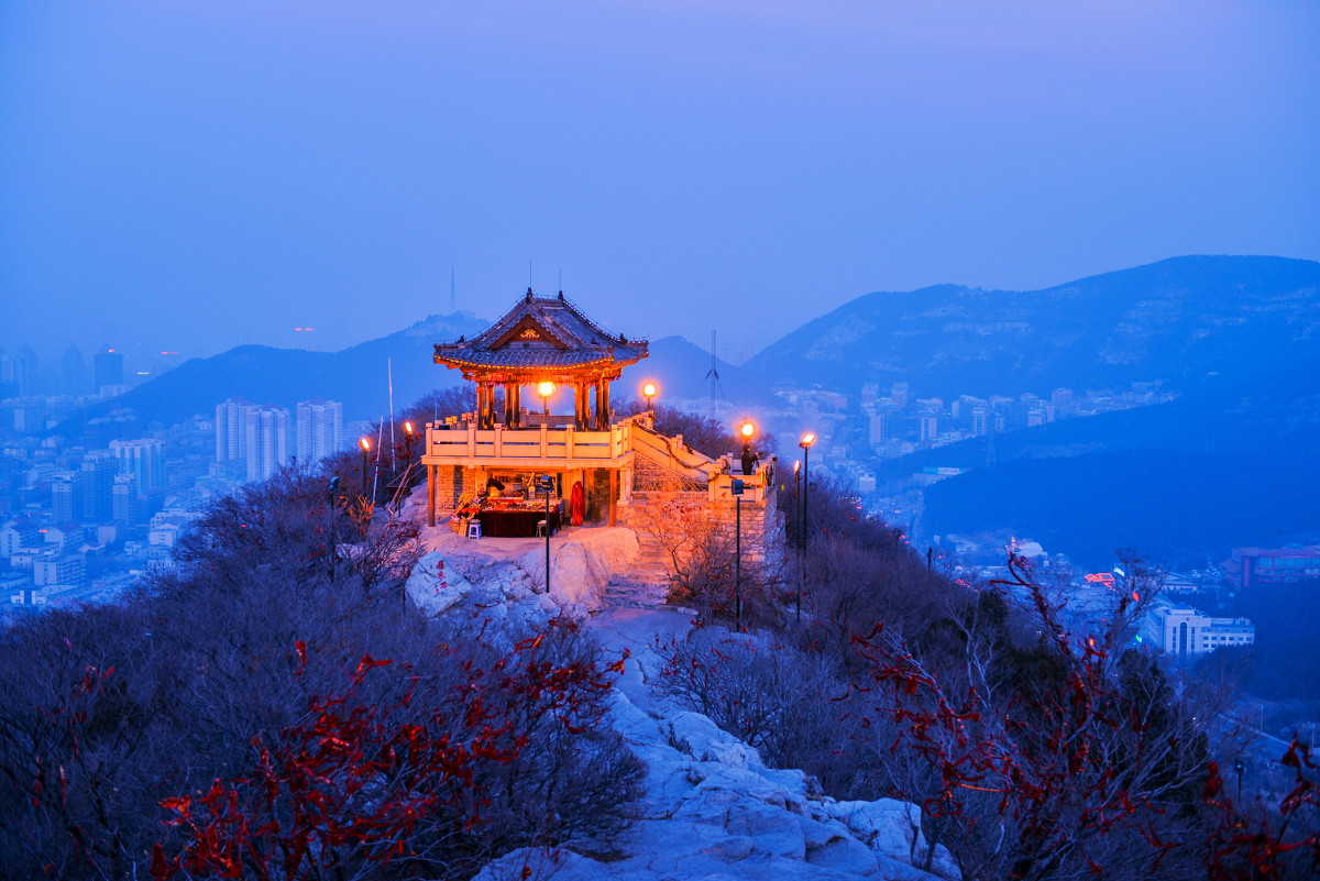 濟(jì)南千佛山夜景亮化-景觀(guān)亮化